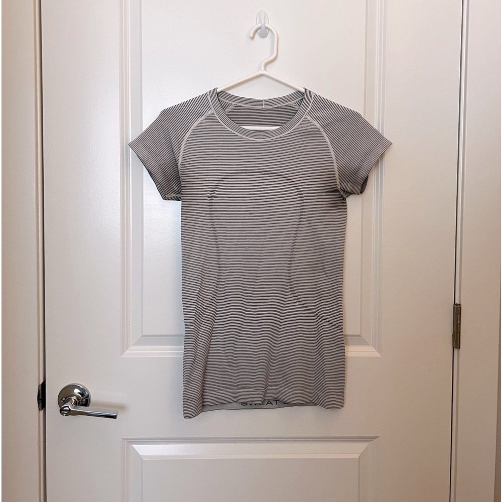 Lululemon Swiftly Tech Short Sleeve